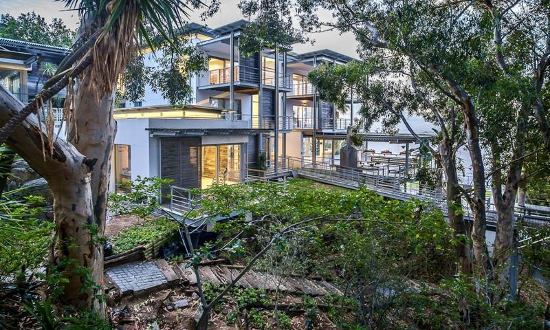 5 Bedroom Property for Sale in Bantry Bay Western Cape